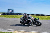 anglesey-no-limits-trackday;anglesey-photographs;anglesey-trackday-photographs;enduro-digital-images;event-digital-images;eventdigitalimages;no-limits-trackdays;peter-wileman-photography;racing-digital-images;trac-mon;trackday-digital-images;trackday-photos;ty-croes